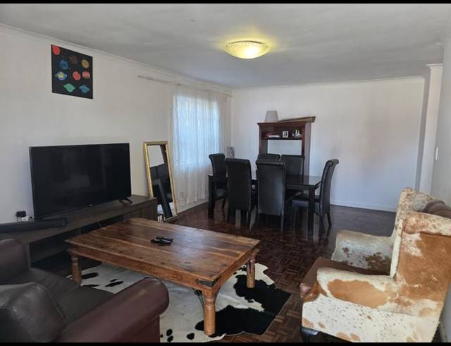 3 BEDROOM HOUSE FOR SALE IN GUGULETU